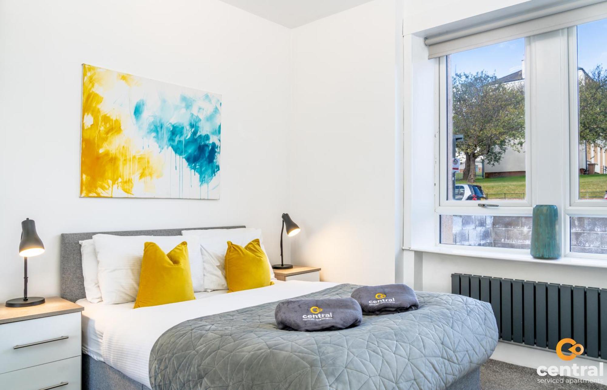 דאנדי Central Serviced Apartments - 2 Bedroom - Free Street Parking - Fast Wifi - Smart Tvs In All Rooms - Ground Level - Family Neighbourhood - 3 X Double Beds - Heating 24-7 - Trade Stays - Weekly & Monthly Offers מראה חיצוני תמונה